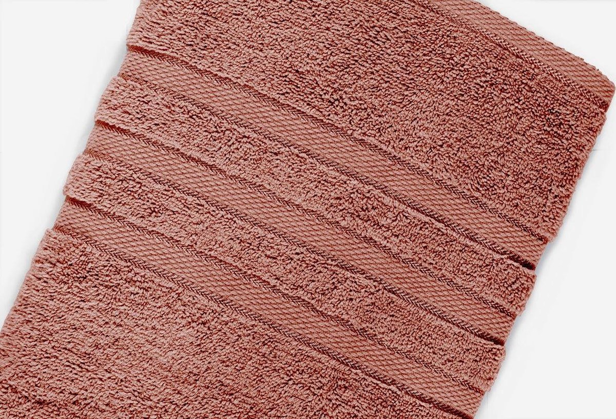 Linnick Pure Douchelaken 70x140cm - Rose - Set Van 4 - Roze
