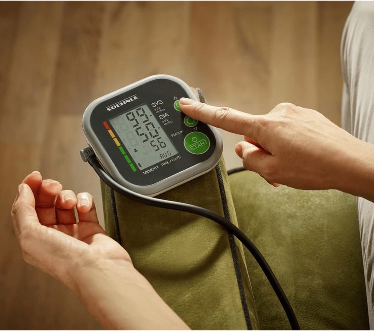 Soehnle Bovenarmbloeddrukmeter Systo Monitor 200 - Zwart