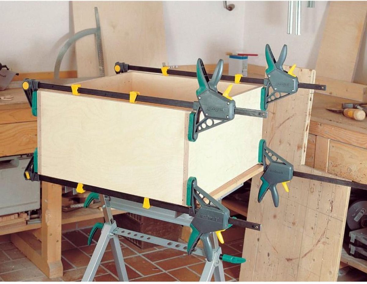 Wolfcraft 3033000 EHZ met Ã©Ã©n hand te bedienen PRO100/700 mm