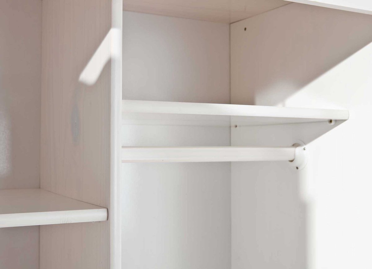 Kledingkast Hedda 2deurs Wit Grenen.