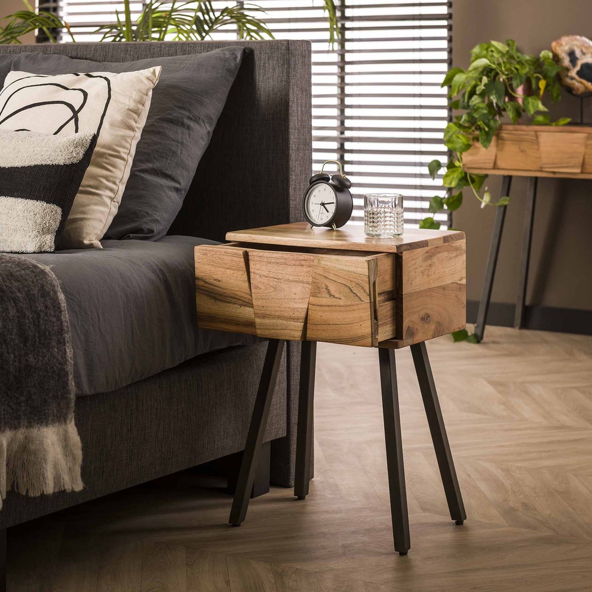 Hoyz - Nachtkastje Demn Acaciahout Naturel - Zwart