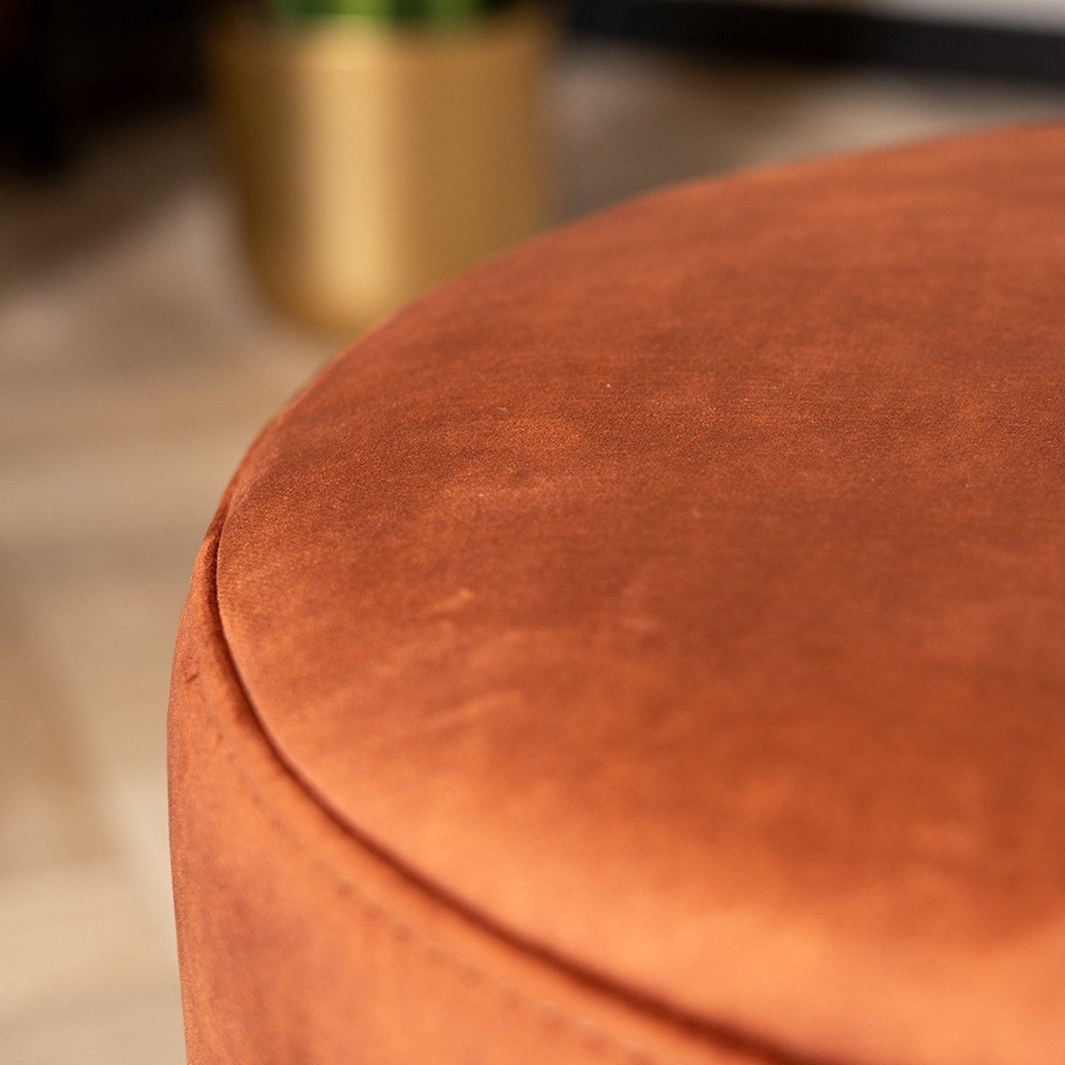 Bronx71 Velvet Poef Beau Koper.