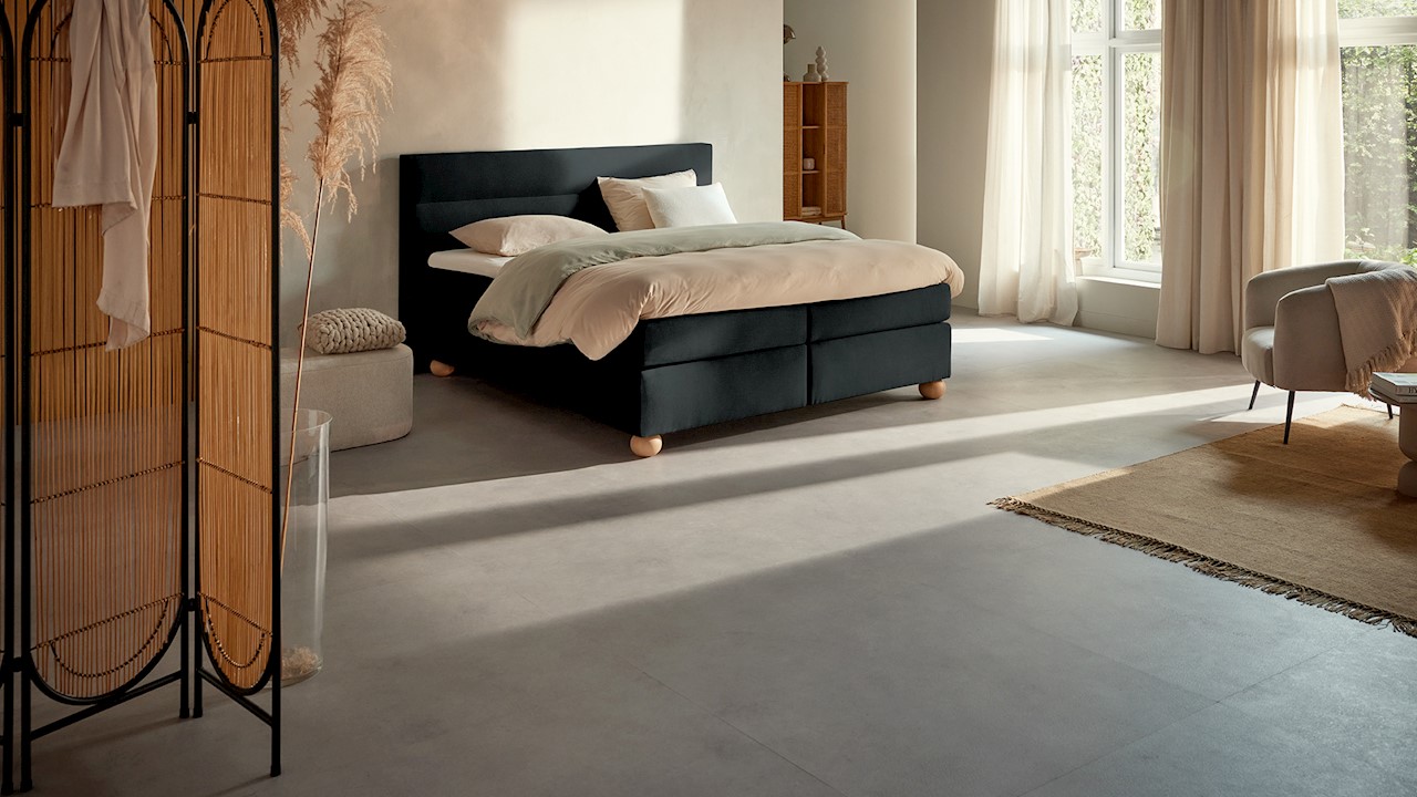 Karlsson Boxspring Solid Lina Vlak Met Gestoffeerde Matras - 140 x 210 cm - anthracite