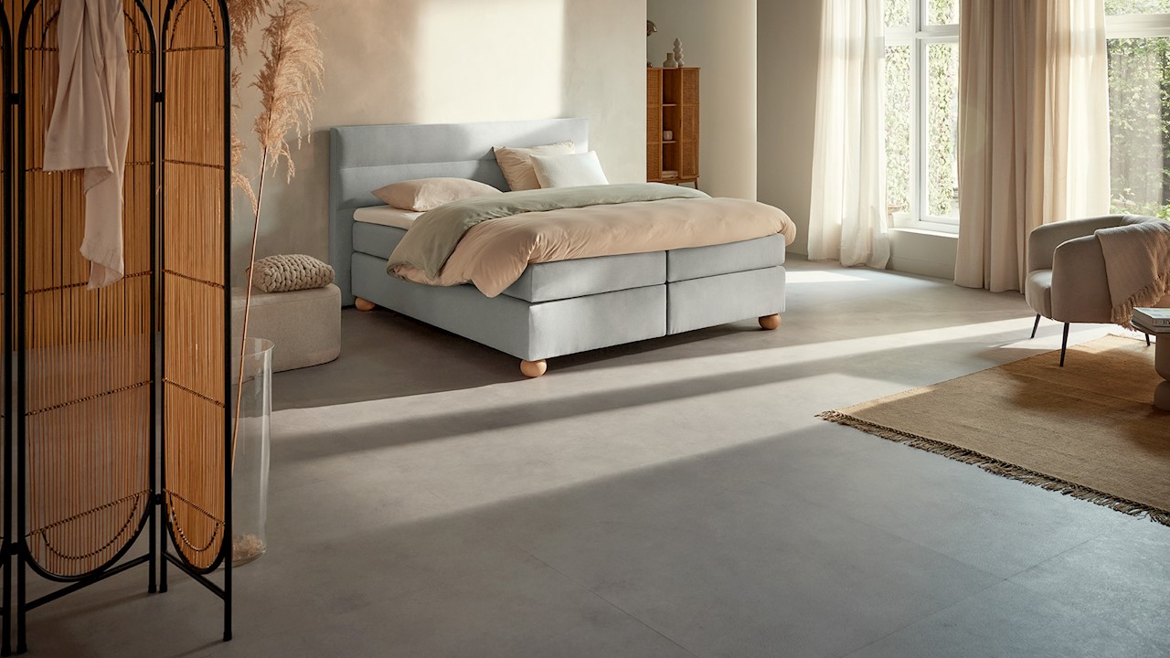 Karlsson Boxspring Solid Lina Vlak Met Gestoffeerde Matras - 140 x 200 cm - light grey