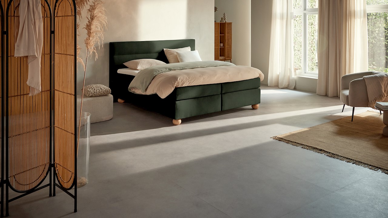 Karlsson Boxspring Solid Lina Vlak Met Gestoffeerde Matras - 140 x 200 cm - green - Groen