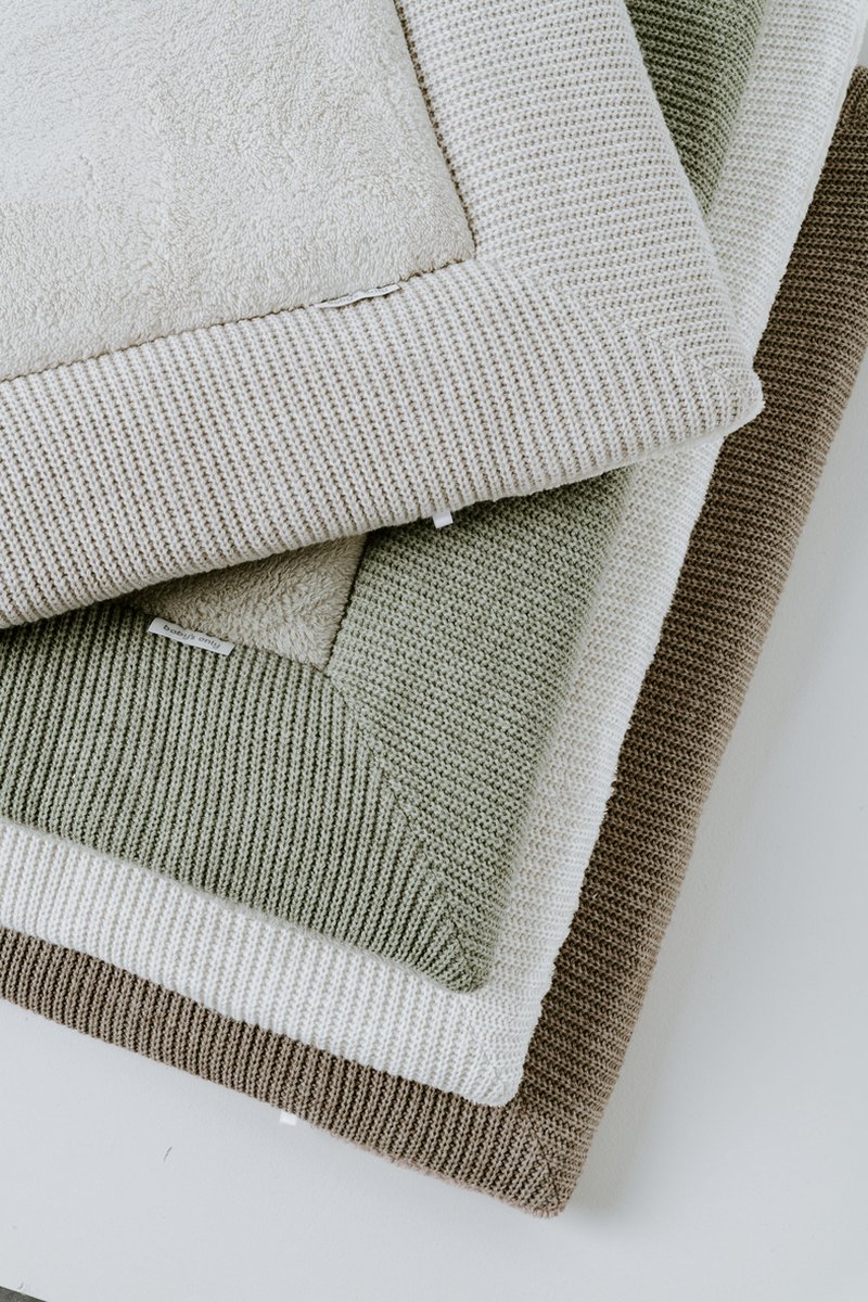 Boxkleed Baby's Only Hope 75x95 Urban Green - Groen