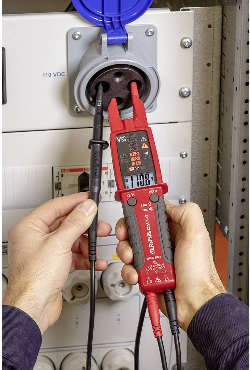 Benning Stroomtangmultimeter | 0,1 A-200 A AC | CAT IV 600/III 1000 V | 1 stuk - 044686