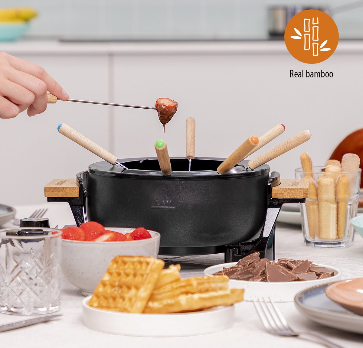 Tristar Fo-1108 Bamboe Fondue - 1.5l Volume - Geschikt Voor 8 Personen - Zwart