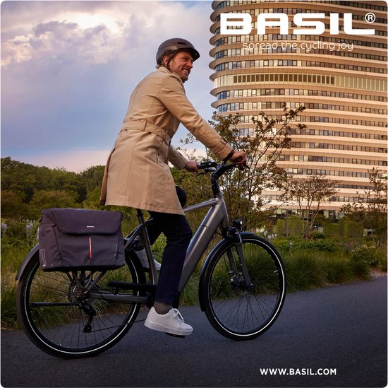 Basil Fietstas Laptop Nordlicht 17 Liter Polyester/neopreen - Groen