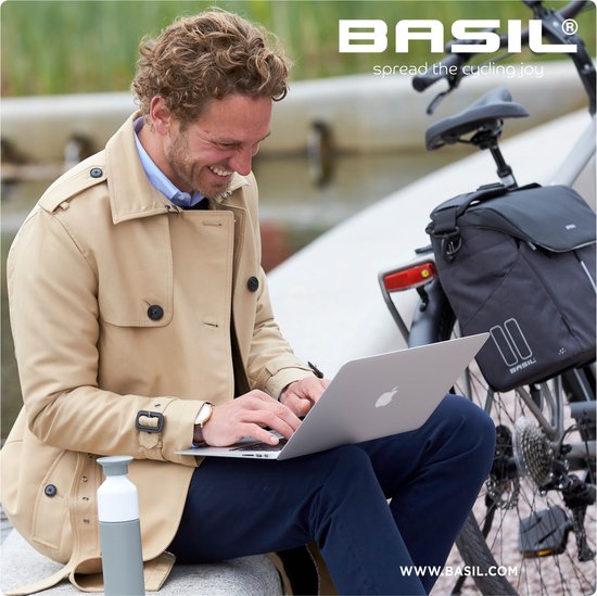 Basil Fietstas Laptop Nordlicht 17 Liter Polyester/neopreen - Groen