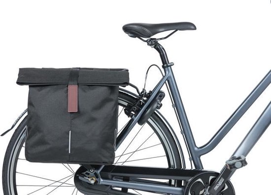 Basil Fietstas Dubbel City 28-32 Liter Polyester - Zwart