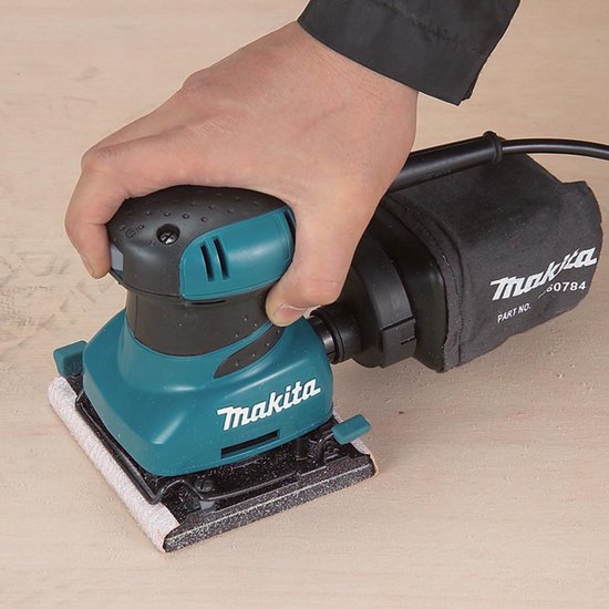 Makita BO4555K