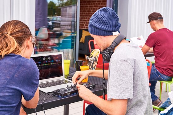 Hercules DJControl Starlight