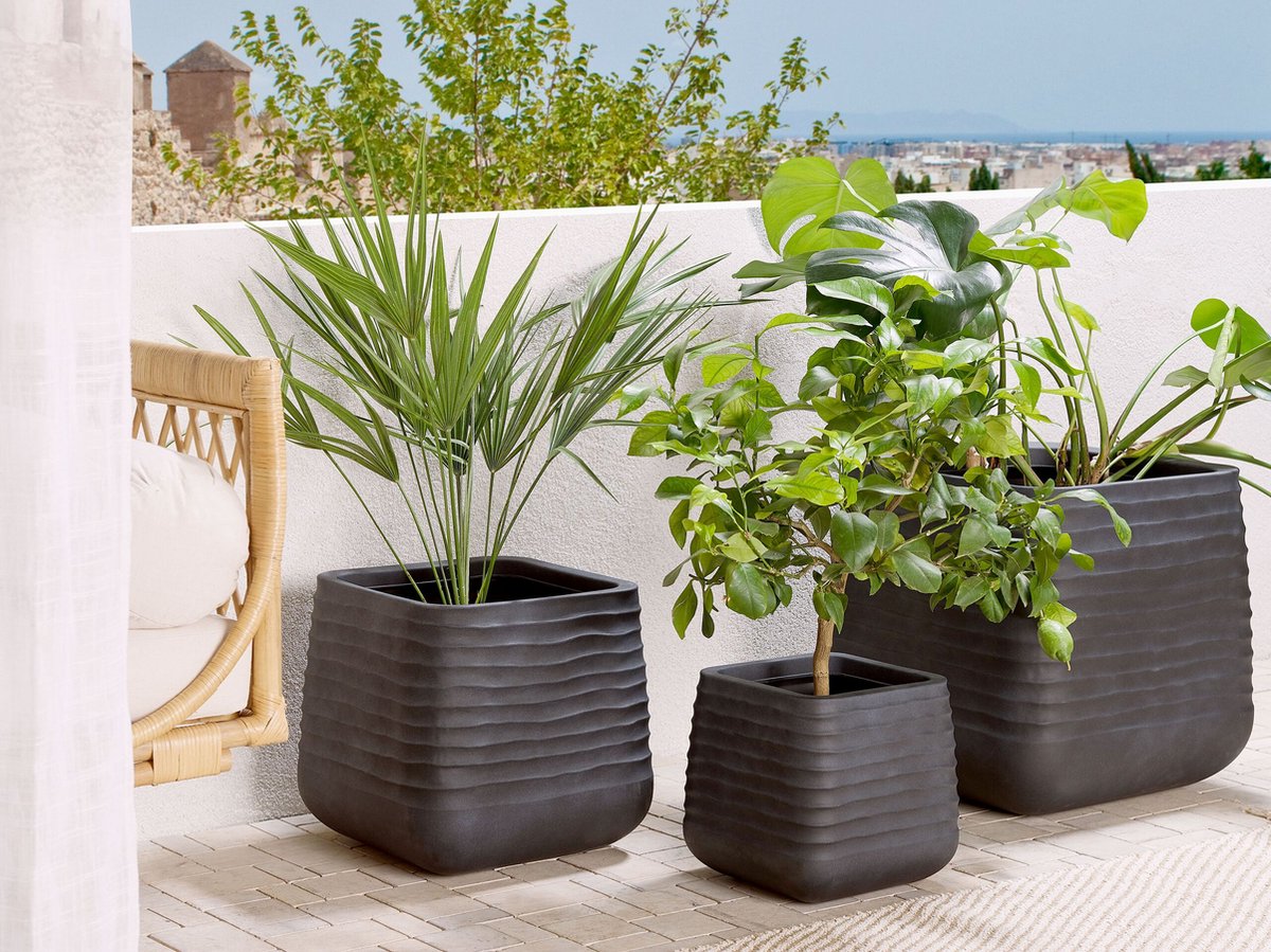 Beliani Parikia - Plantenbak Voor Buiten--polyresin - Zwart