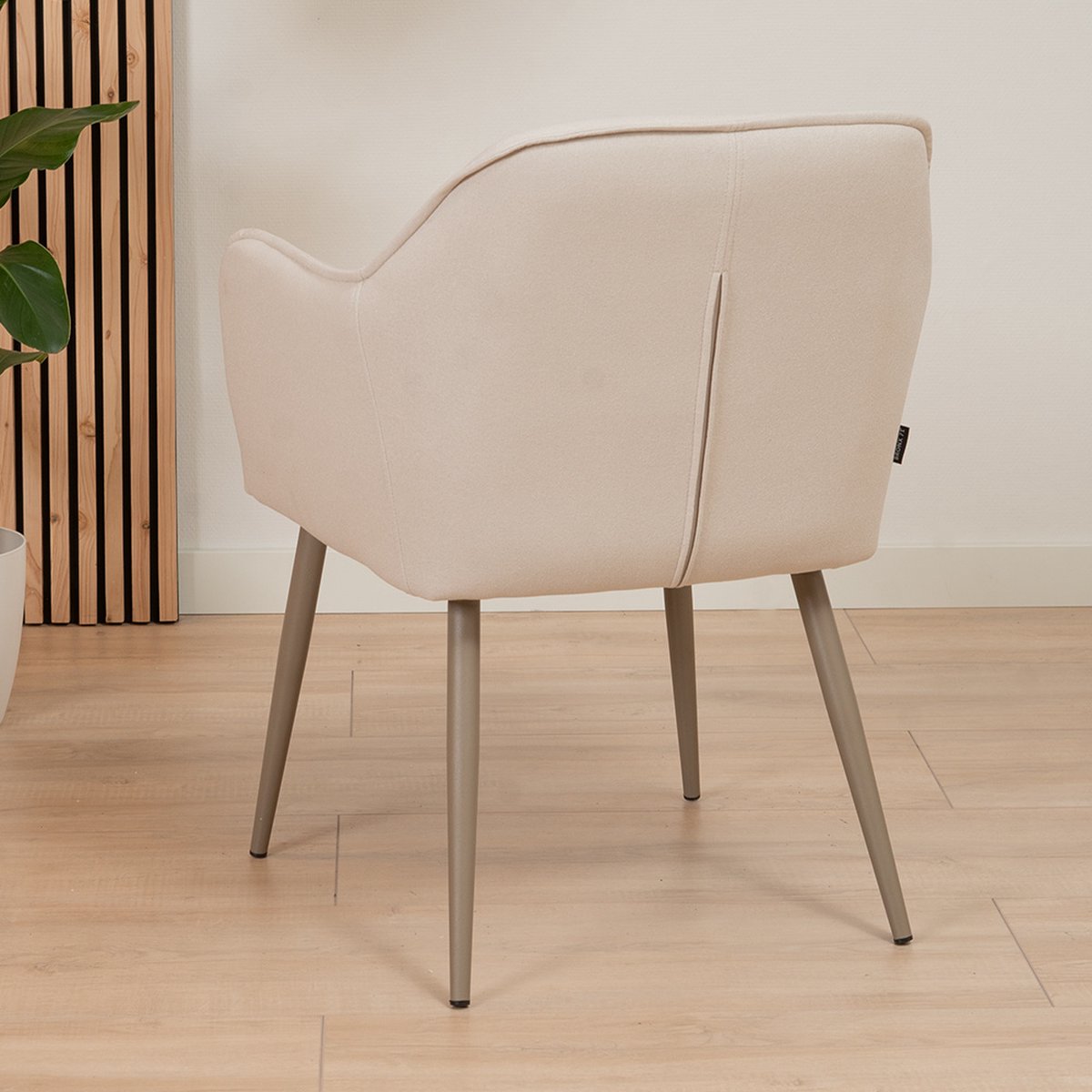 Bronx71 Scandinavische Eetkamerstoel Elin Gerecyclede Stof. - Beige