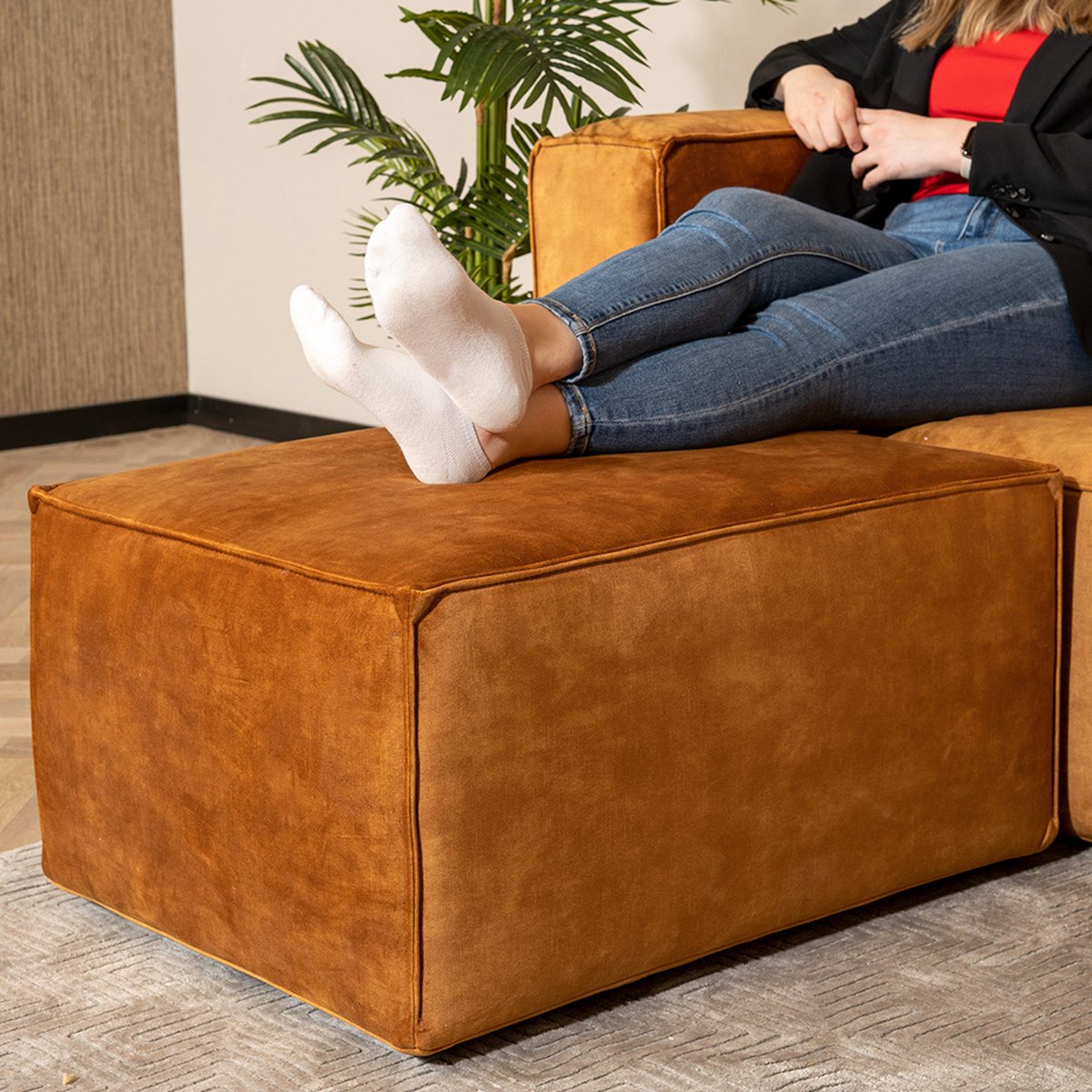 Bronx71 Hocker Memphis velvet oker - Bruin