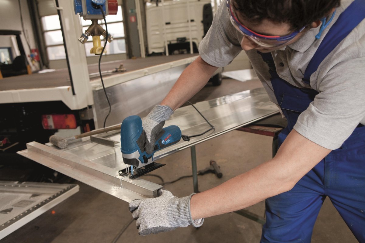 Bosch GST 90 E decoupeerzaag | 650w | in Koffer | + 25 zaagbladen