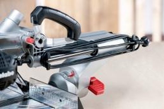 Metabo Afkortzaag KGS 216 M met trekfunctie | nieuw model + extra zaagblad