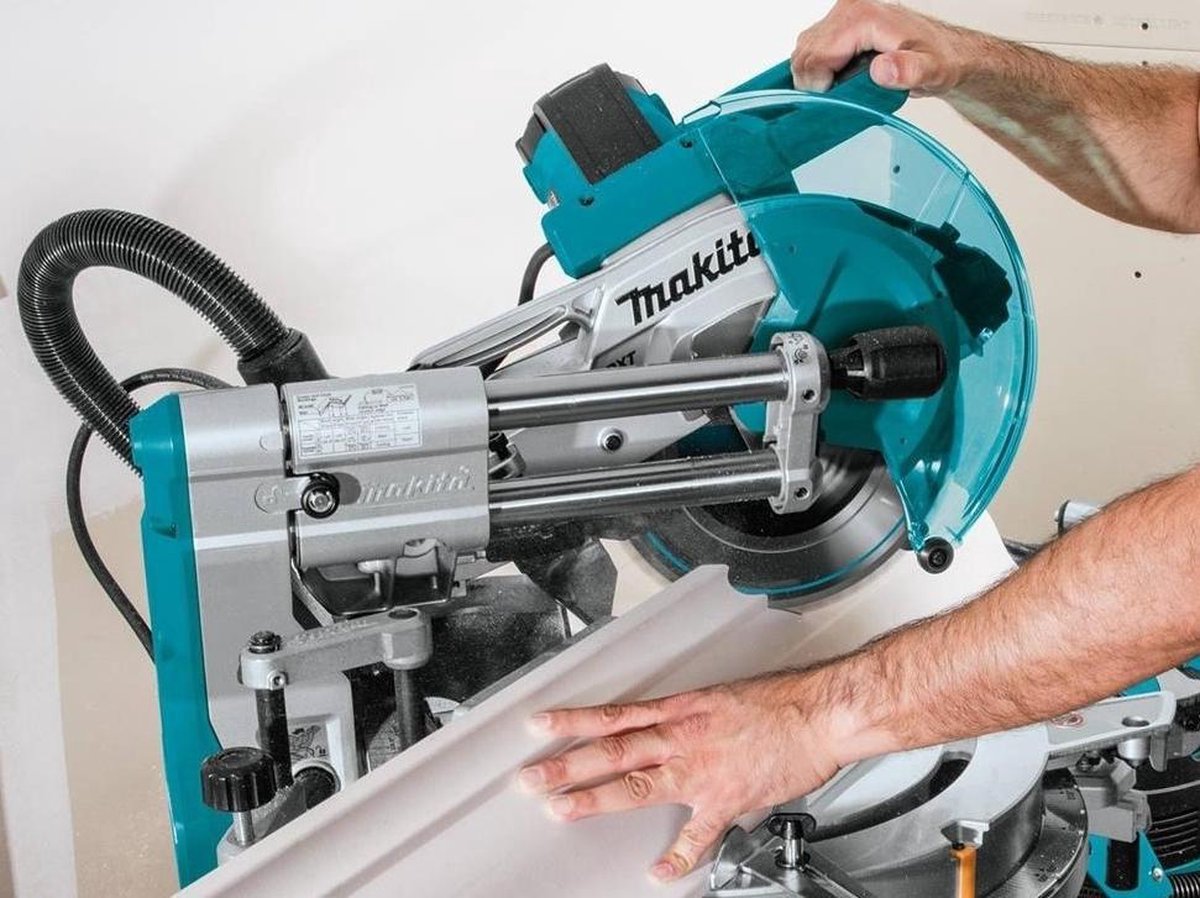 Makita LS1019L 230v Radiaal afkortzaag 260 mm