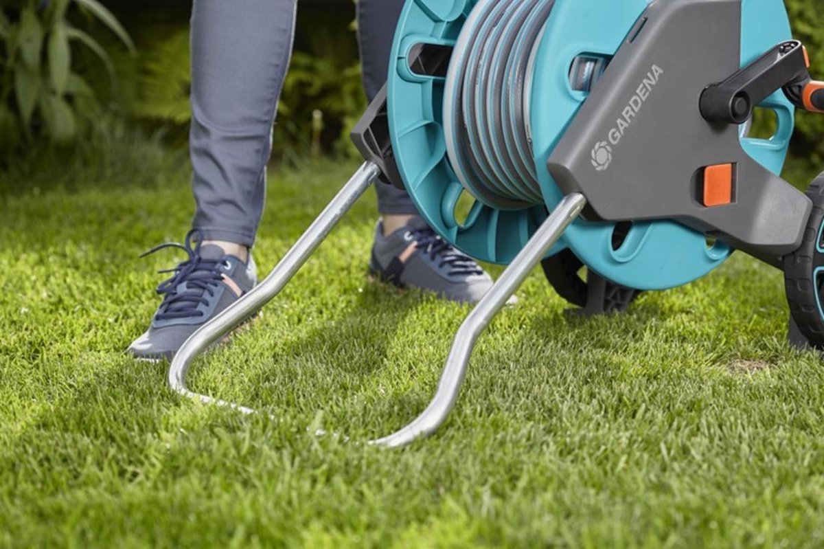 GARDENA Slangenwagen AquaRoll M, met 20m CLASSIC slang 1/2" met clip