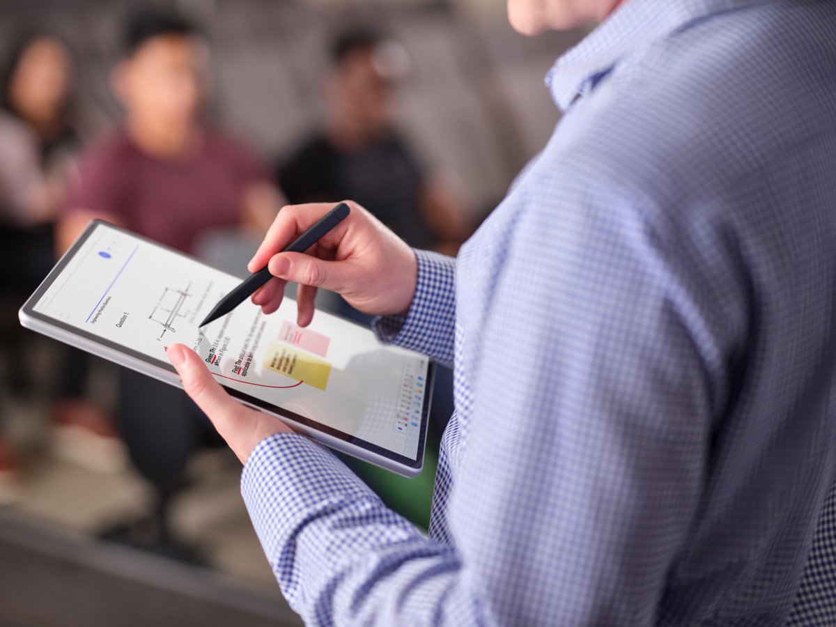 Back-to-School Sales2 Surface Slim Pen 2 - Zwart