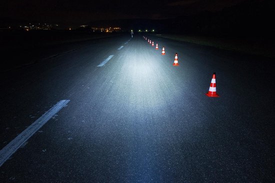 Sigma voorlicht Buster 300 led oplaadbaar - Zwart