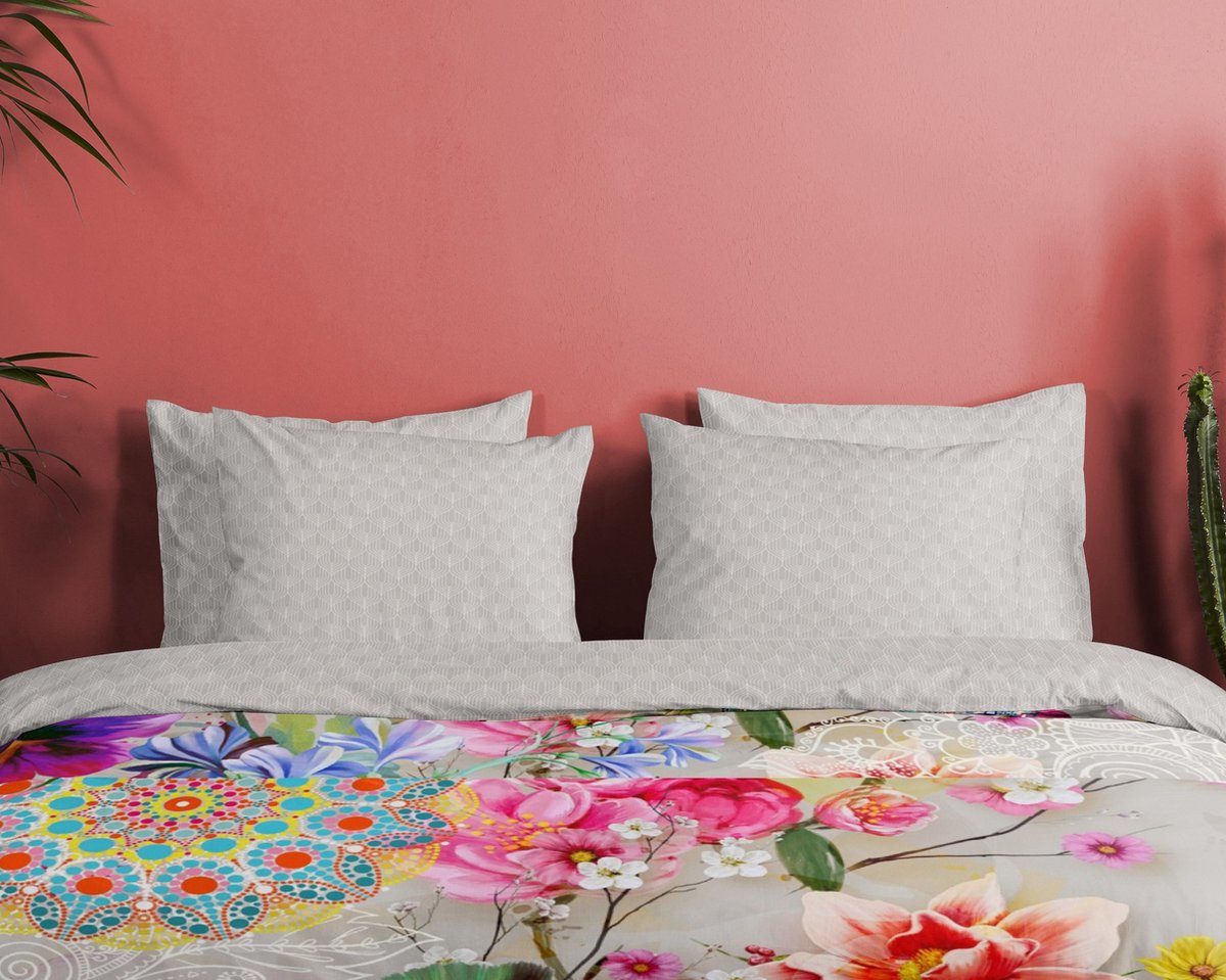 Hip Bindi Dekbedovertrek 2-persoons (200 x 200/220 cm + 2 kussenslopen) Dekbedovertrek