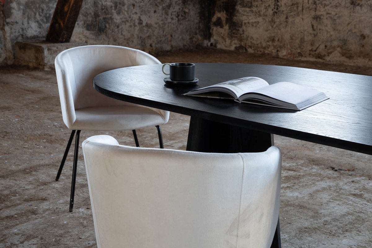 Bootcut Eetkamertafel 115x230cm. - Zwart