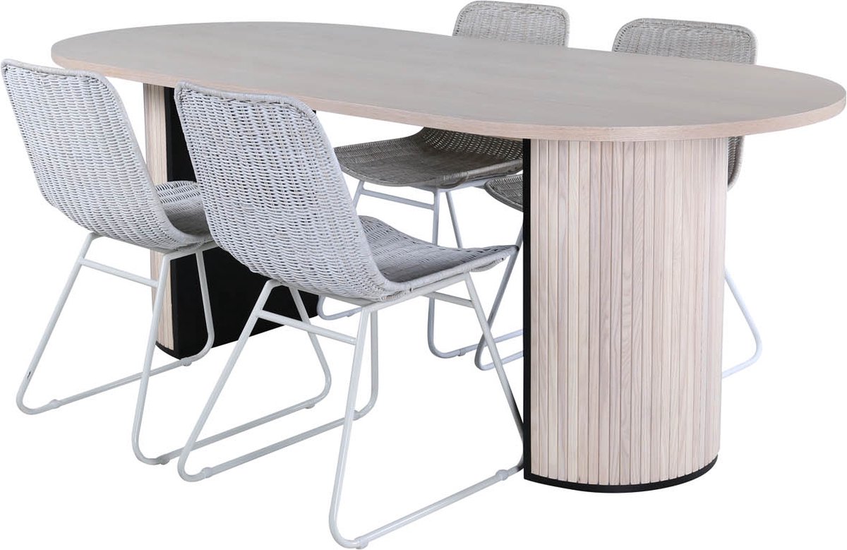Biancaww Eethoek Eetkamertafel Eik Fineer Wit Washed En 4 Cirebon Eetkamerstal Rotan Whitewash. - Grijs