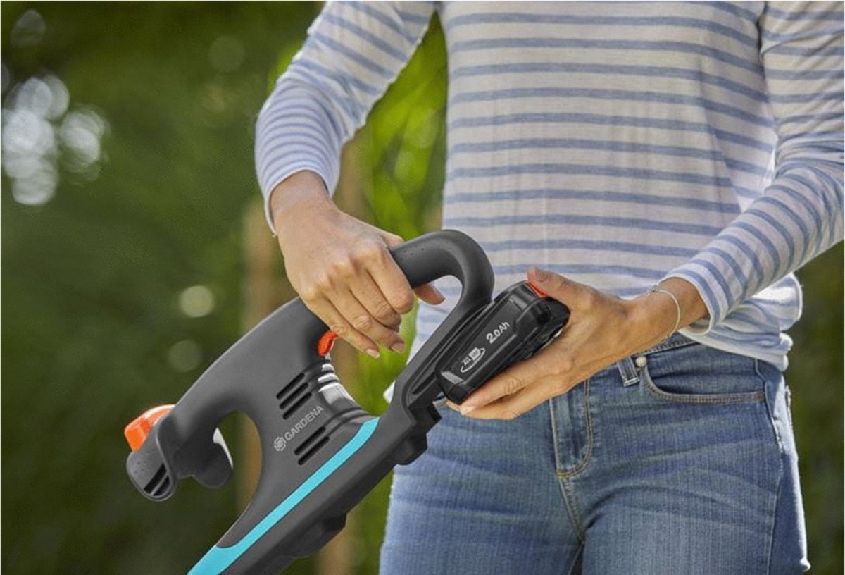 GARDENA Accu Heggensch. Easycut 40/18v P4a Solo - Heggenschaar - per stuk