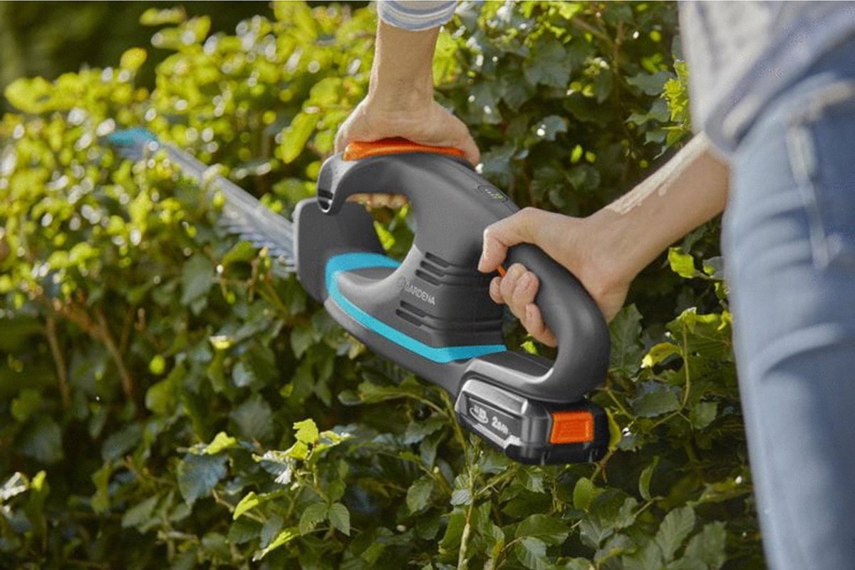 GARDENA Accu Heggensch. Easycut 40/18v P4a Solo - Heggenschaar - per stuk
