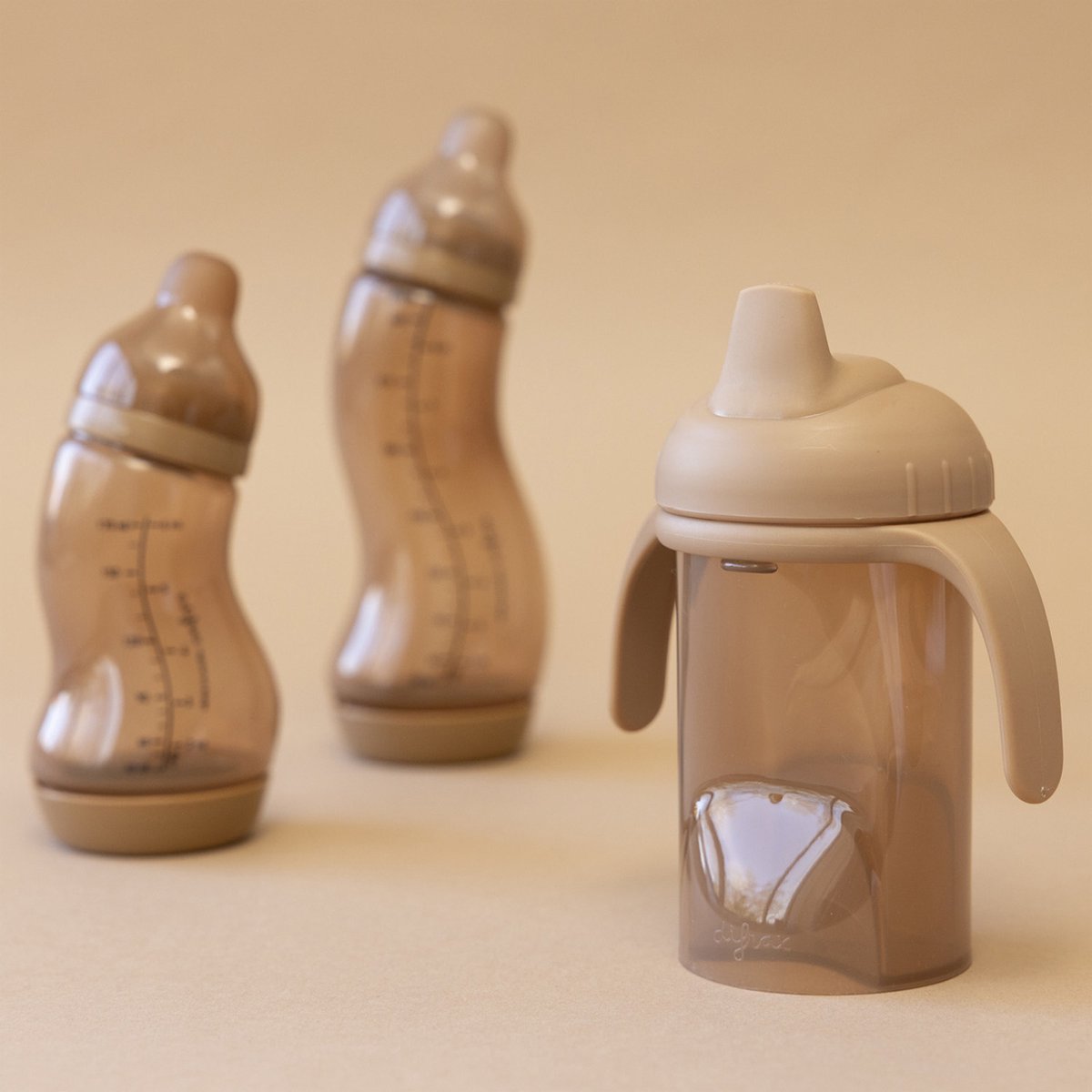 Difrax Antilek Tuitbeker 250ml Caramel - Bruin