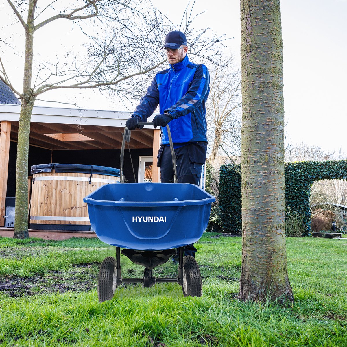 Hyundai 58501 Strooiwagen - 25L