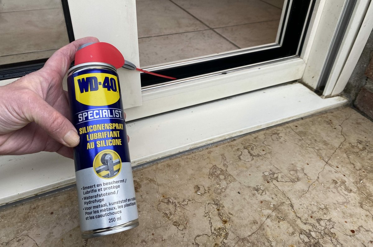 Wd-40 siliconenspray Specialist 250 ml/zwart - Geel