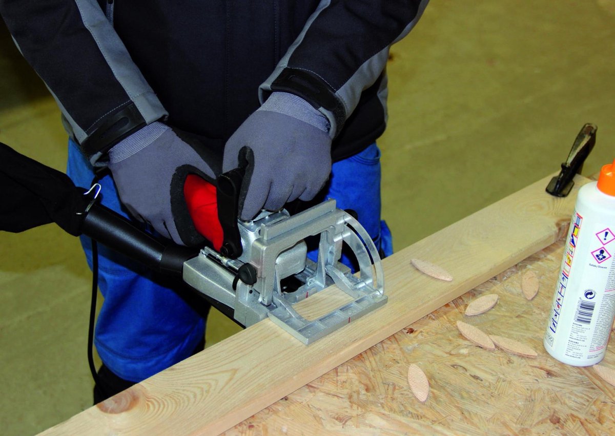 Einhell TC-BJ 900 - Lamellendeuvelfrees | 860W | 14 mm | in koffer - 4350620