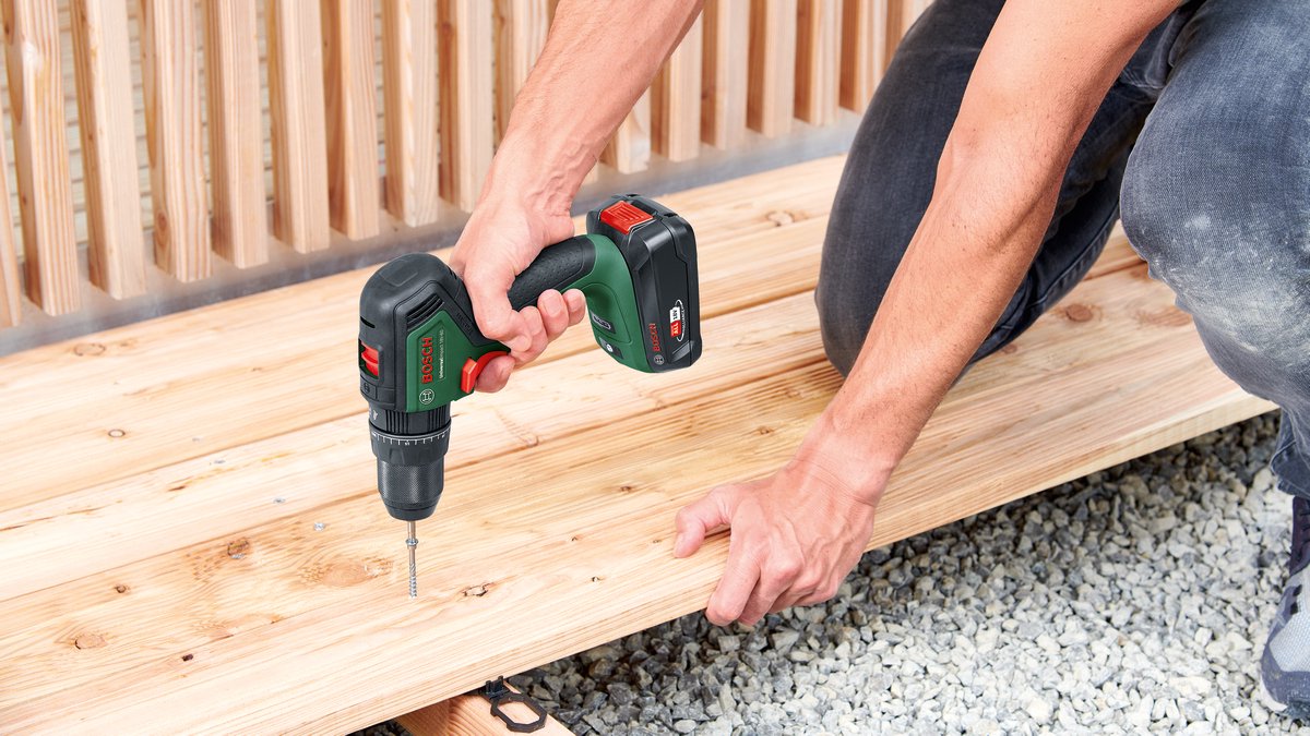 Bosch UniversalImpact 18V-60 | Accuklopboorschroevendraaier | met twee standen | 2 x 2.0 Ah accu + lader