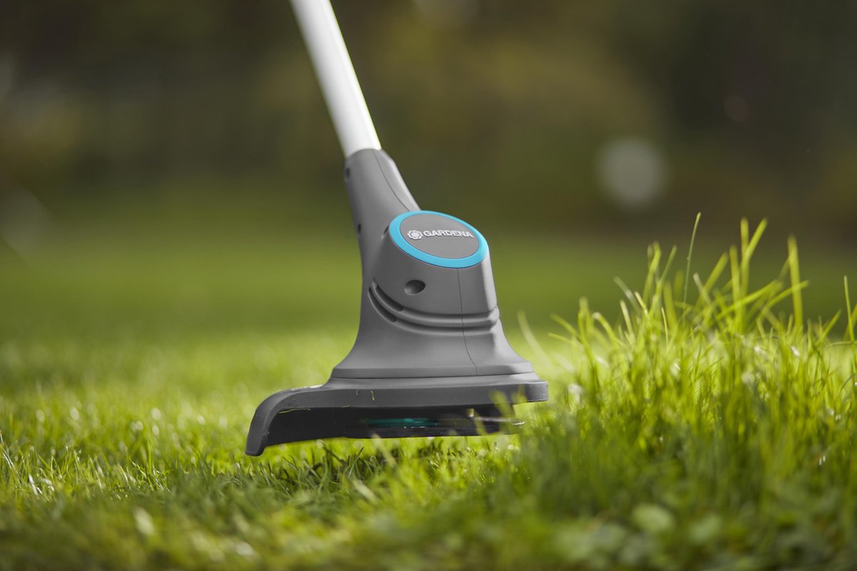 GARDENA Accutrimmer Smallcut 23/18v P4a - Set