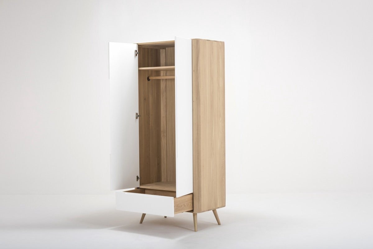 Gazzda Ena wardrobe houten garderobekast whitewash - 90 x 200 cm - Bruin