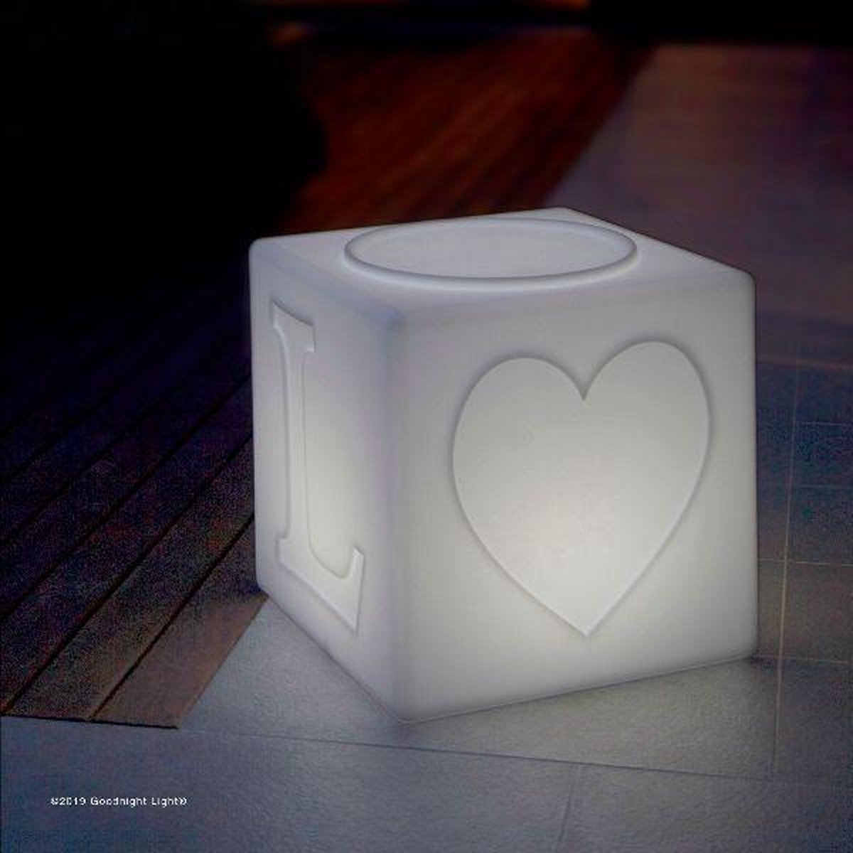 Goodnight Light The Love Lamp