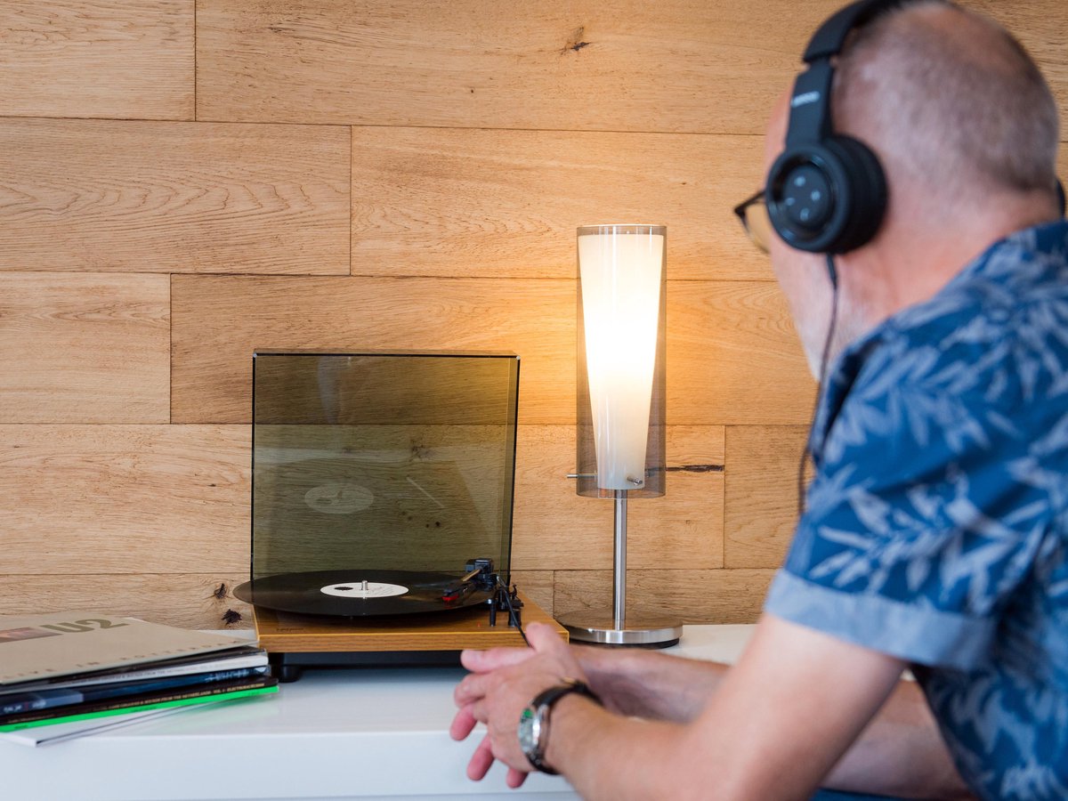 Lenco LS-10 Hout - Bruin