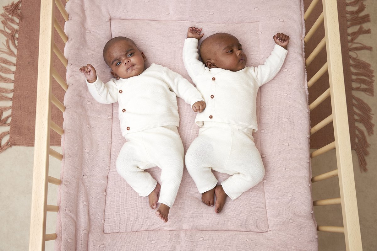 Meyco Mini Knots Boxkleed 77 x 97 cm Soft Pink