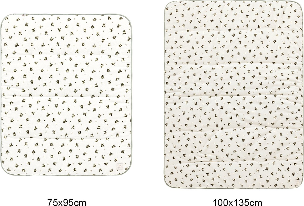 Noppies Blooming Clover Boxkleed Puritan Gray 75 x 95 cm