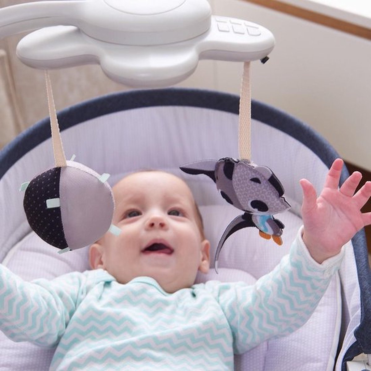 Tiny Love 3-in-1 Rocker Napper Blue Jeans - Blauw