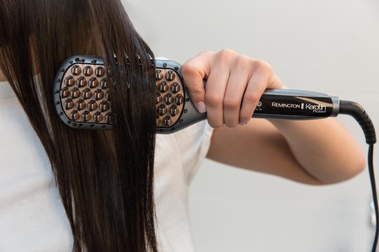 Remington CB7480 Keratin Protect Straight Brush - Grijs