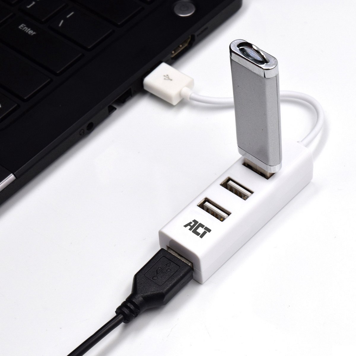 Eminent USB 2.0 Hub mini 4 port white