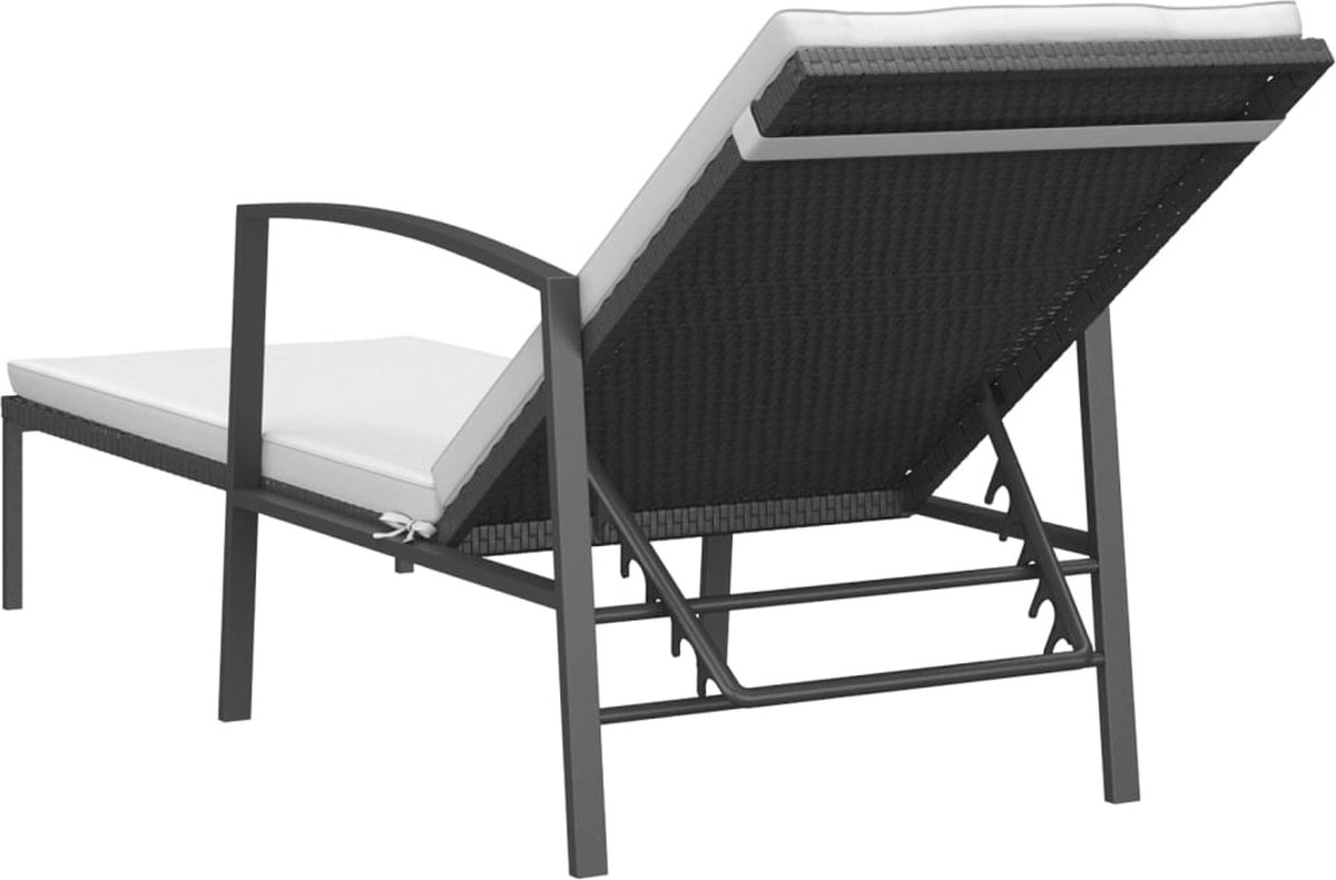 Vidaxl Ligbed Met Kussen Poly Rattan - Zwart