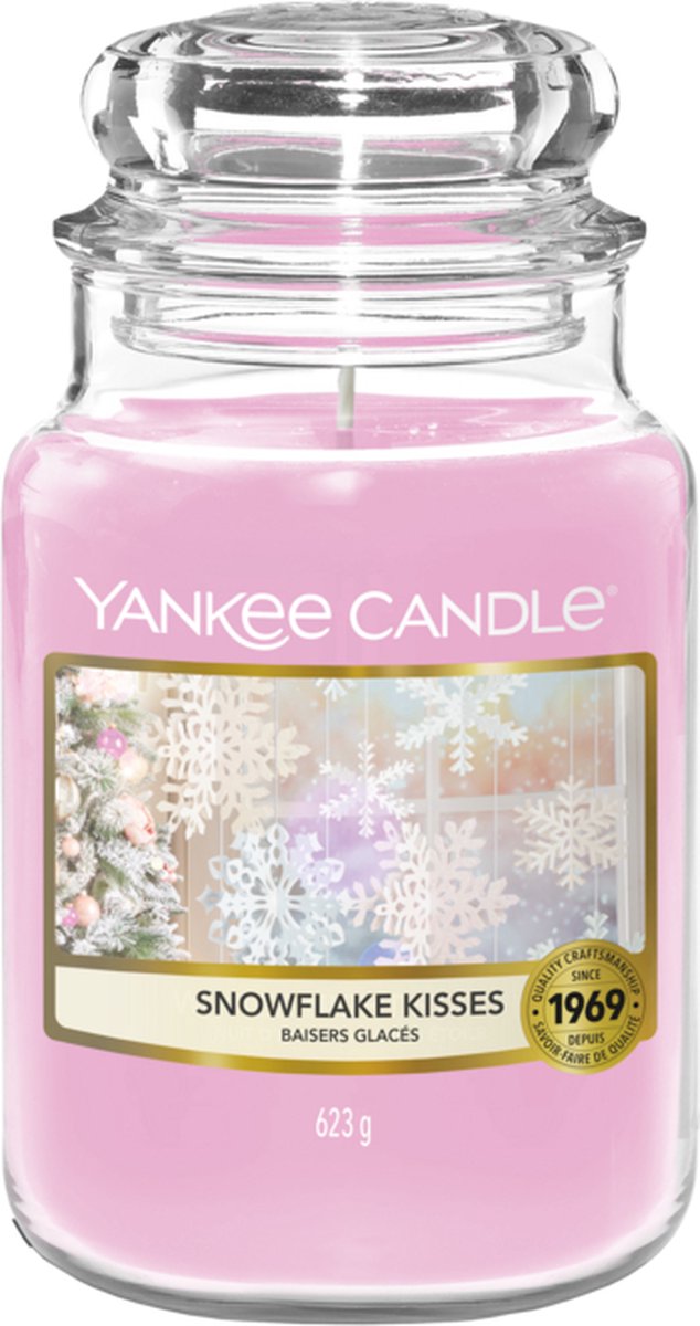 Yankee Candle Geurkaars Large Snowflake Kisses - 17 Cm / ø 11 Cm - Roze