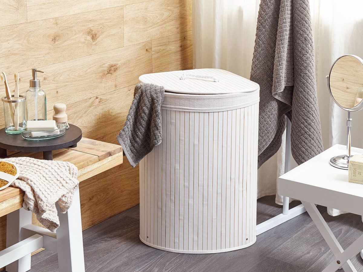 Beliani MATARA - Mand-Wit-Bamboehout