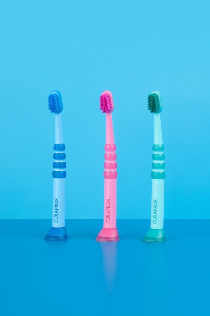 Curaprox Baby barntandborste
