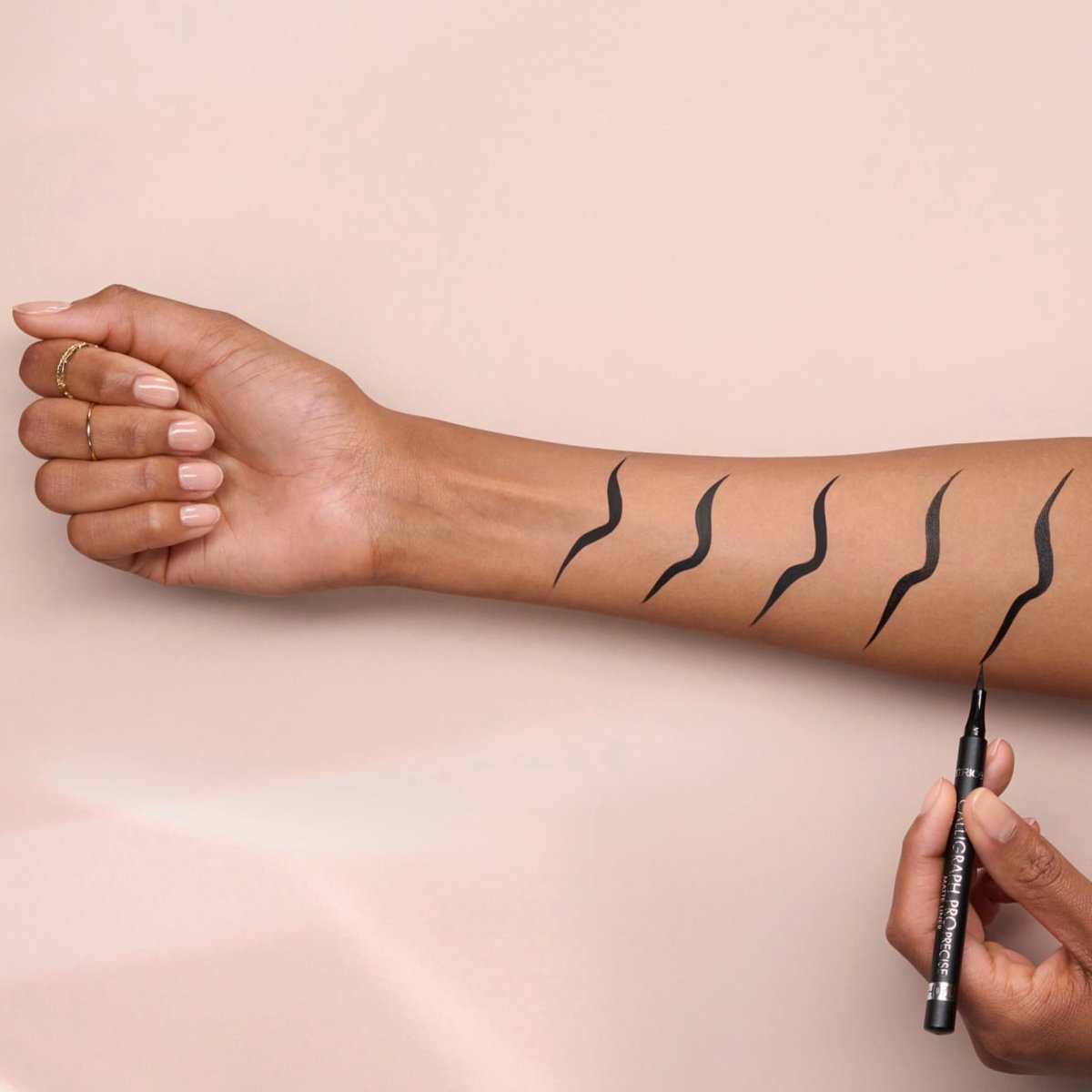 Catrice Calligraph Pro Precise 20H Matte Liner